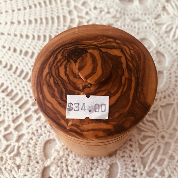 NATURAL OLIVE WOOD HONEY JAR - Picture 2 of 7